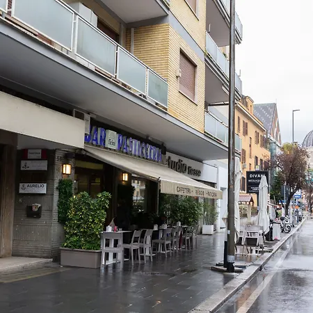 Aurelio Deluxe Gasthuis Rome