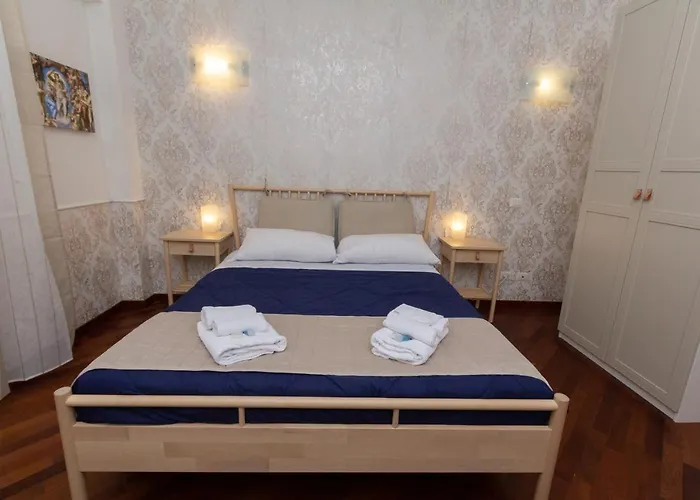 Aurelio Deluxe Гостевой дом 4*