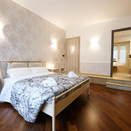Aurelio Deluxe Guest house