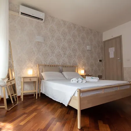 Aurelio Deluxe 4* Rome